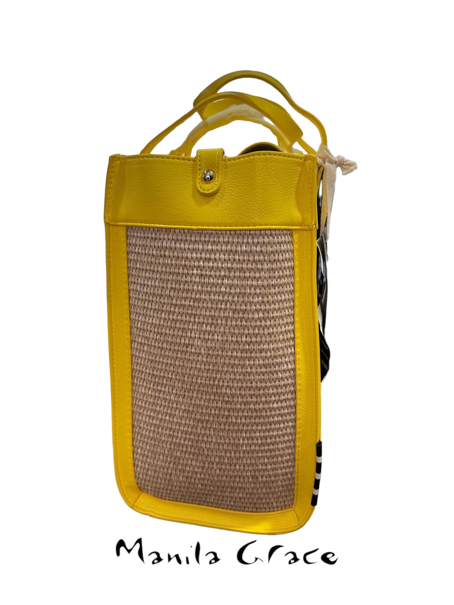 Manila Grace felicia mittelgelbe Farbe