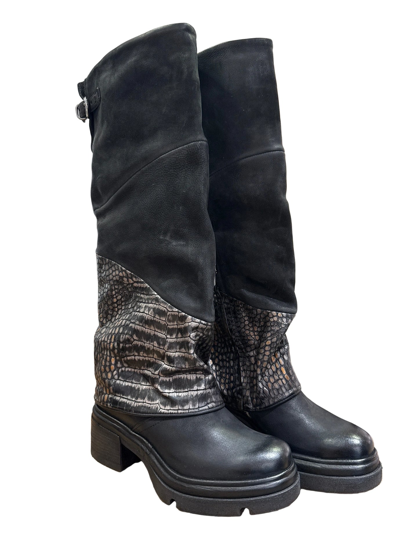 AS98 A89326 Stivale Alto