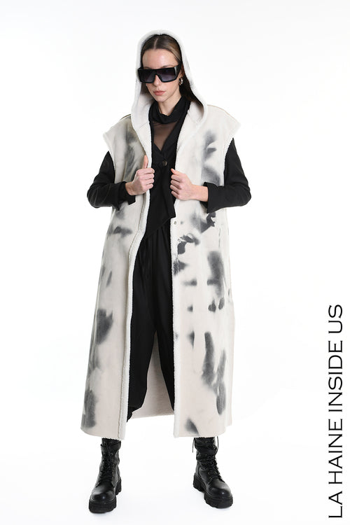 LH W5169 COAT Sleeveless Faux Sheepskin Dyed Printed UNISEX D White