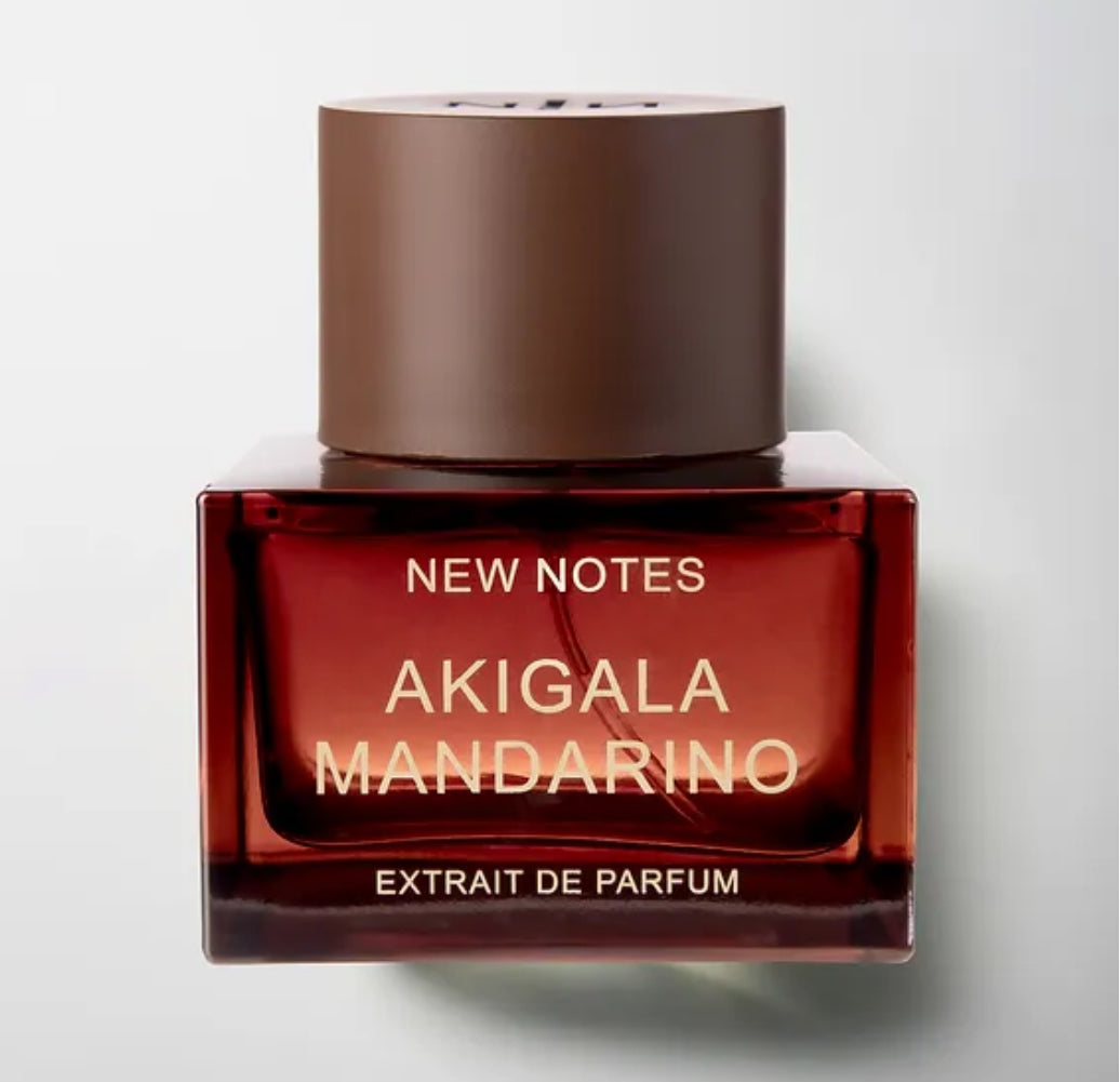 New Notes- AKIGALA MANDARINO Extrait de Parfum 2 ml (campione)