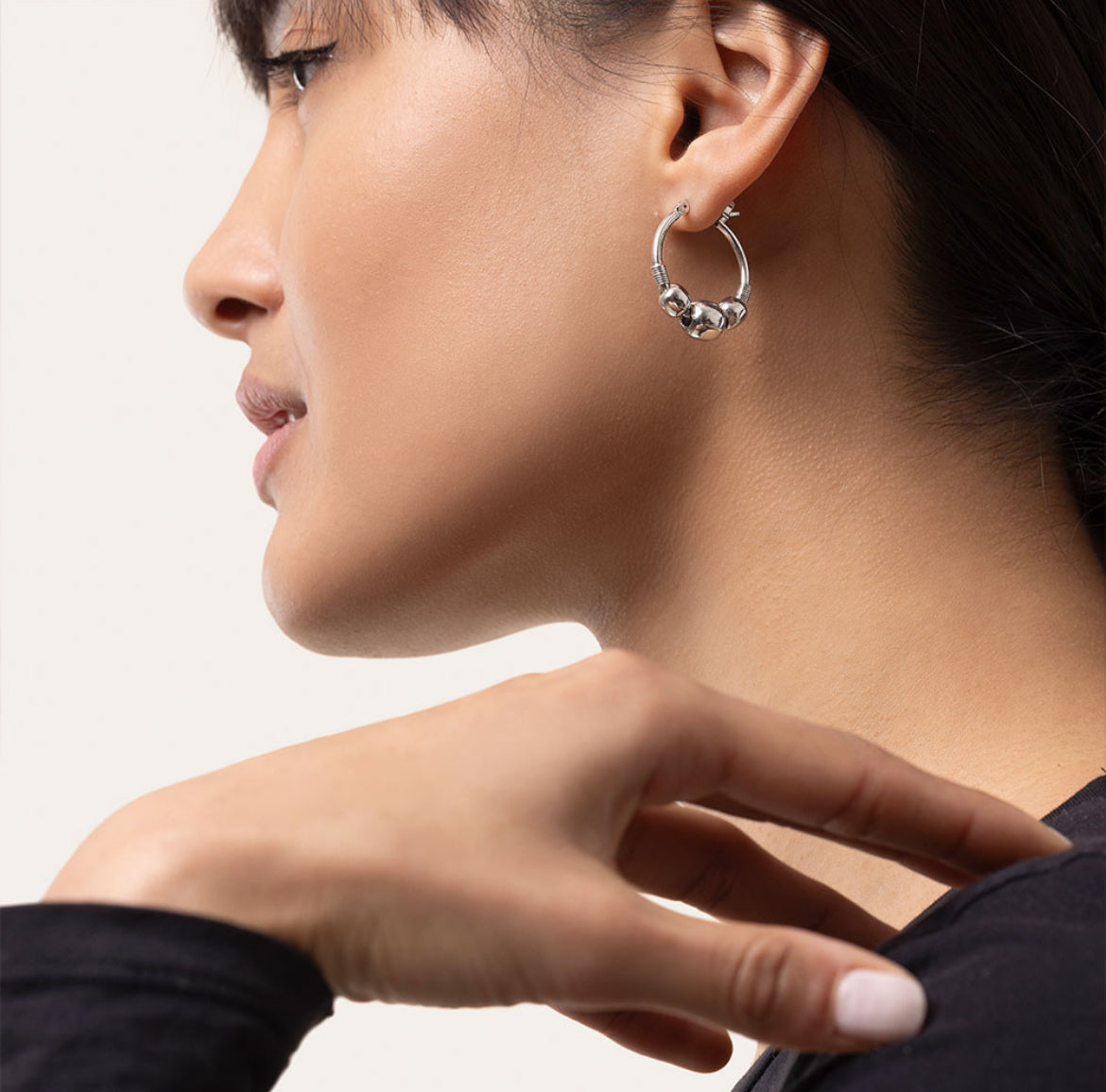 Vestopazzo Mi3108 3-sphere hoop earrings 