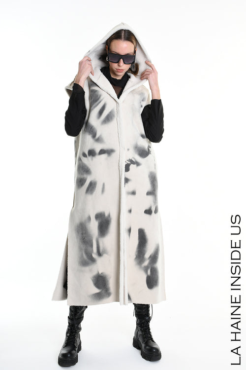 LH W5169 COAT Sleeveless Faux Sheepskin Dyed Printed UNISEX D White