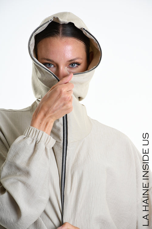 LH  W5347 BOMBER Over Fluid Viscose Embossed Beige