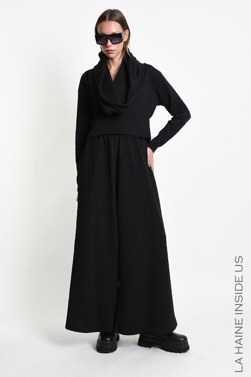 LH W5449 SWEATER Crop Embossed Stretch Fleece Black