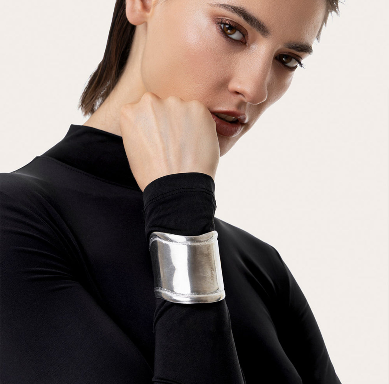 Vestopazzo Al00191 bracciale rigido