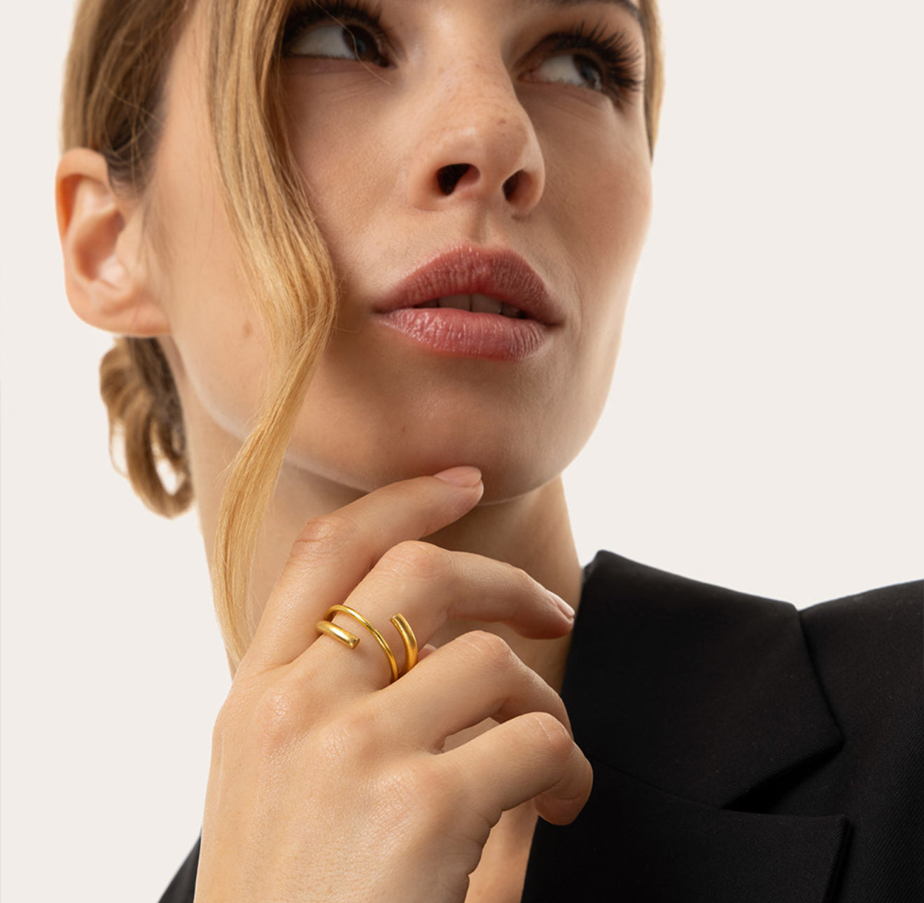 Vestopazzo dd15095 anello spirale irregolare